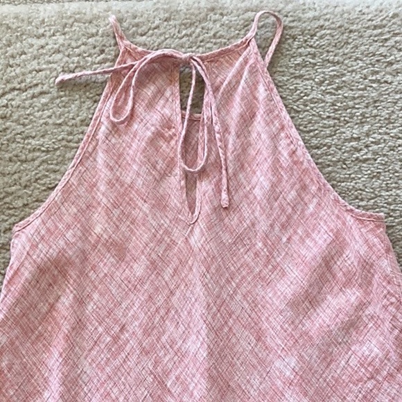 Cloth & Stone Sleeveless Linen Top - Picture 6 of 8